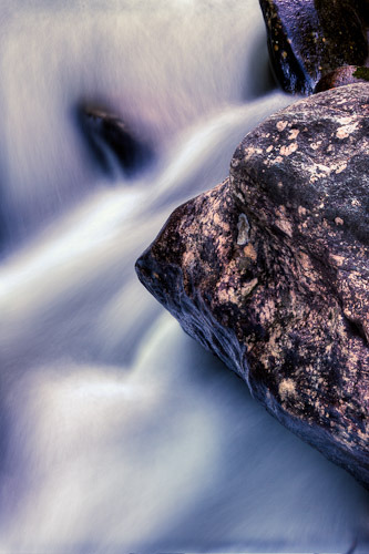 water and rock_20120505.jpg